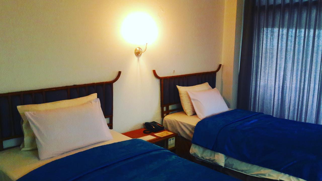 Roseinn Hotel Taphanhin Taphan Hin Экстерьер фото
